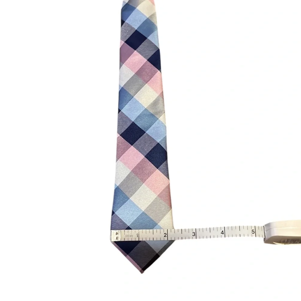 EUC Tommy Hilfiger Size 8-10 years Pink & Blue Plaid Zipper Tie